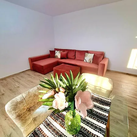 Del Sol Apartment
