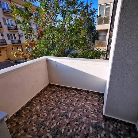 Del Sol Apartment *